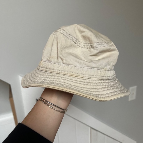 NY Yankees New York Khaki Bucket Hat - Picture 2 of 4